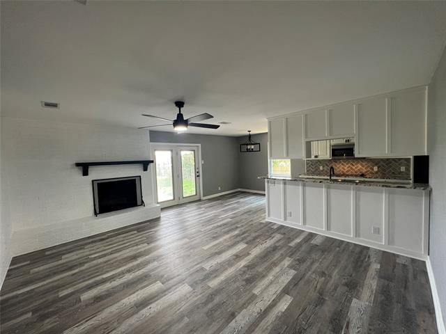 Foto del edificio - 814 W Pelton St