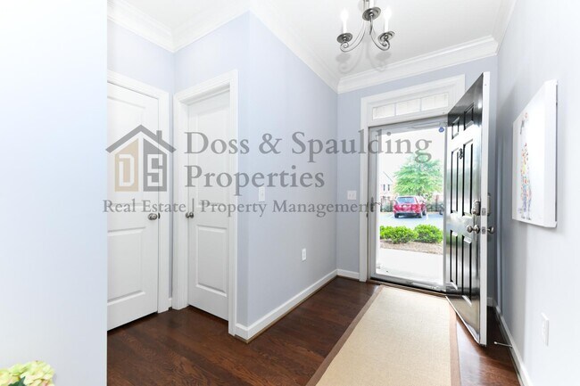 Foto del edificio - 1421 New Garden Rd
