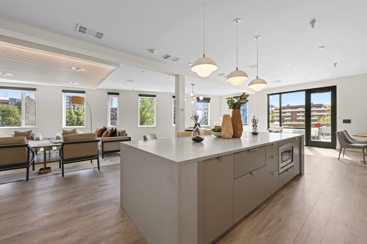 Primary Photo - Frameline Apartments