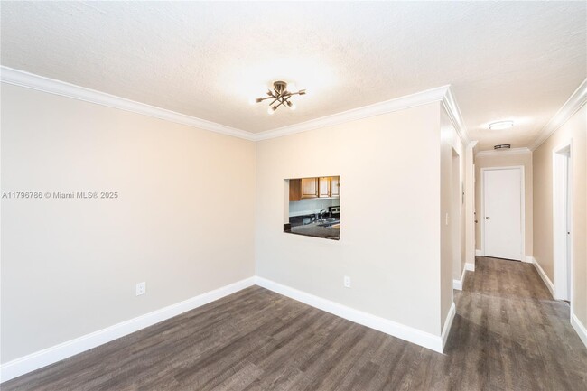 Building Photo - 201 Galen Dr