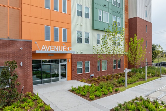 Building Photo - NHH Avenue C