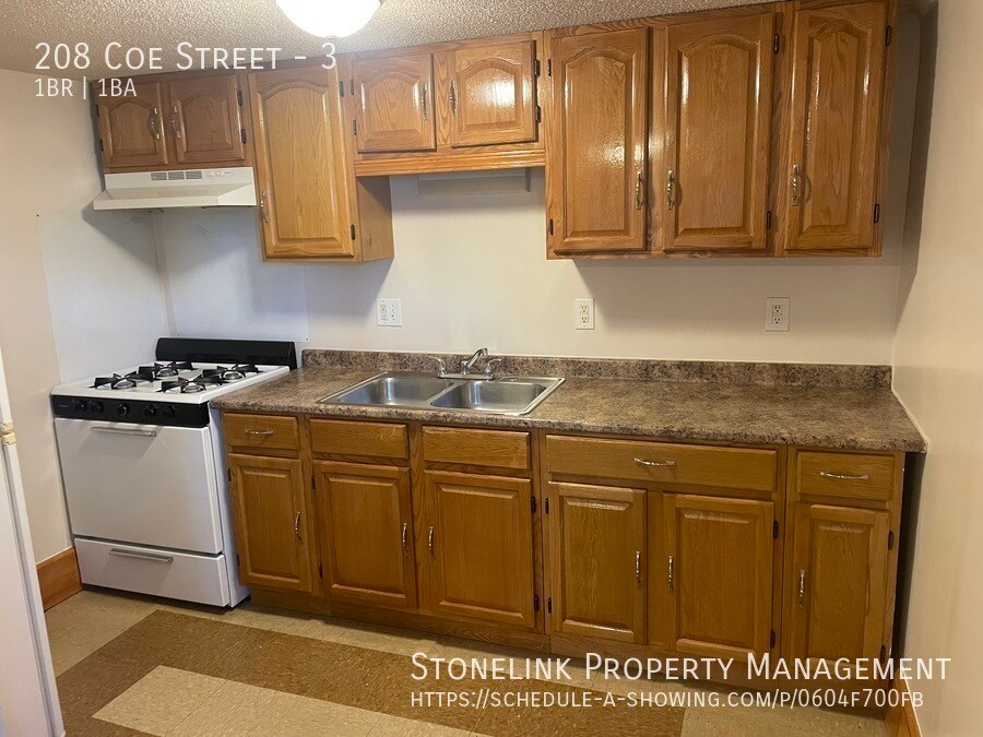 Foto principal - 208 Coe Street