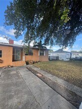 Building Photo - 1171 NE 161st Terrace