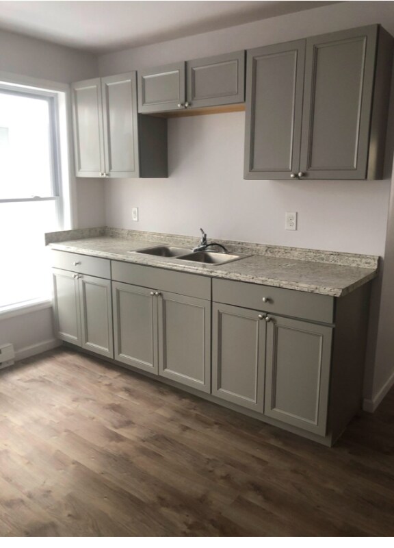 40 Bement Ave Unit 1A, Poughkeepsie, NY 12601 Room for Rent in