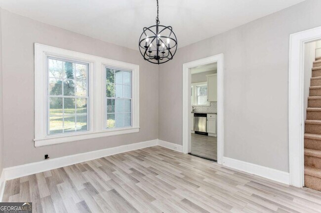 Foto del edificio - 1665 Beecher St SW