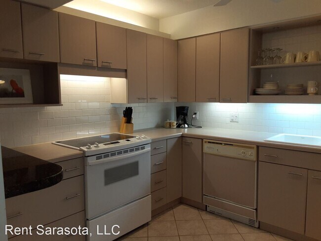 Foto del edificio - 1601 Pelican Point Dr