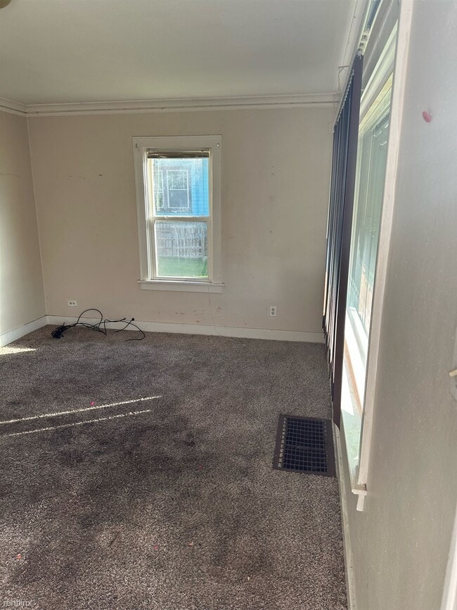 2 br, 1 bath House 3409 Northeast Madiso... House Rental in Peoria