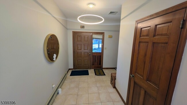 Foto del edificio - 22 Heritage Ct