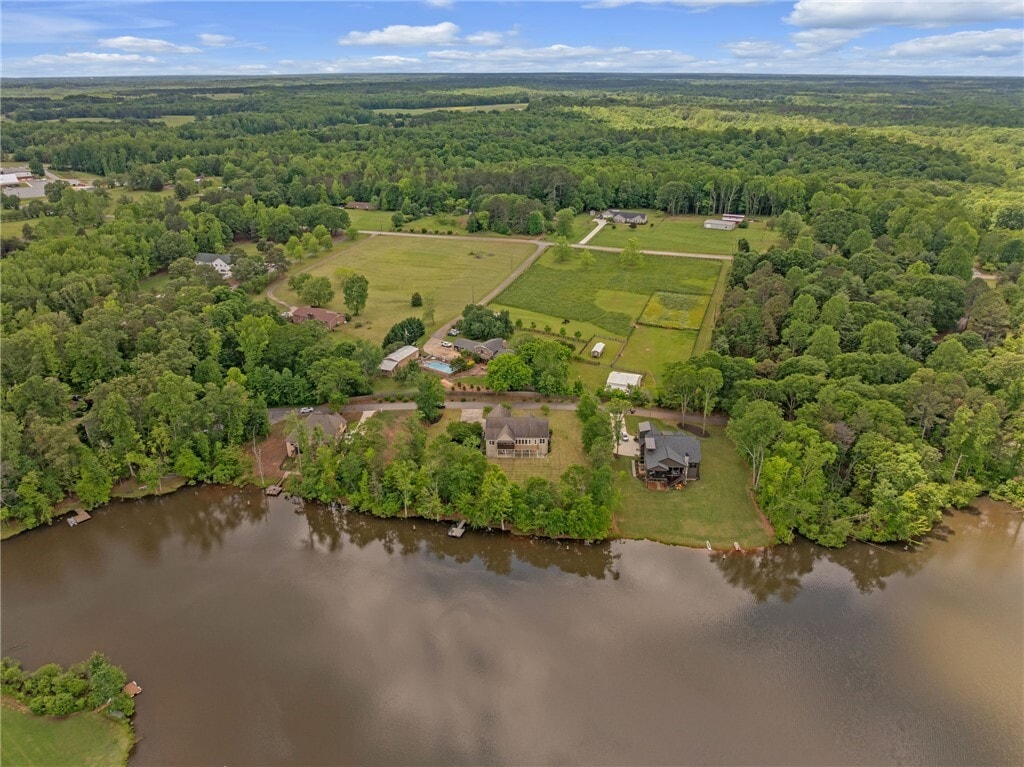 Foto del edificio - 137 Crawford Lake Dr