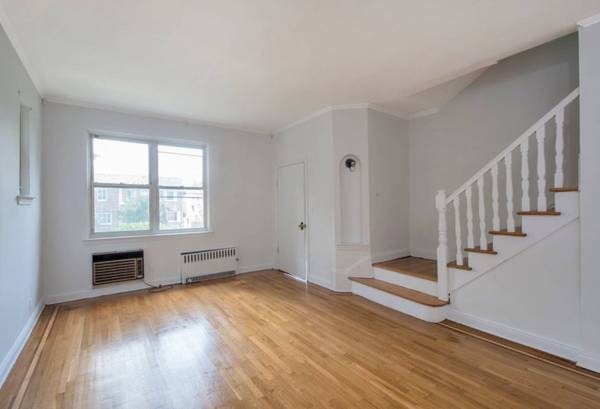 Building Photo - 165TH ST.