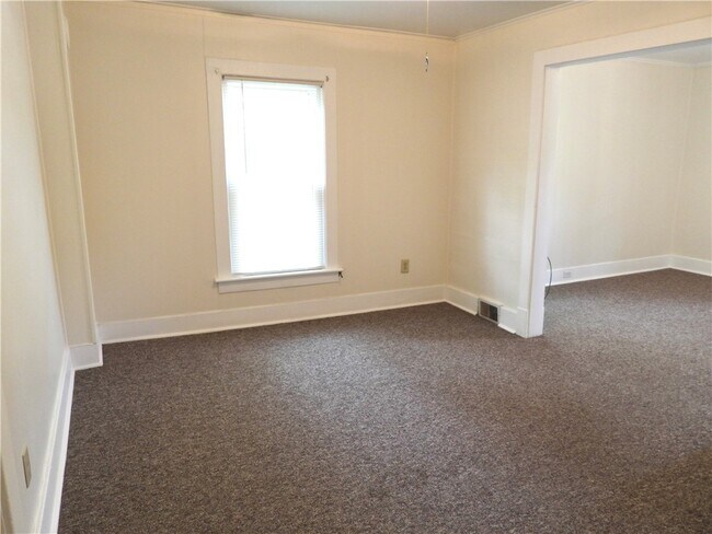 Foto del edificio - 119 River St