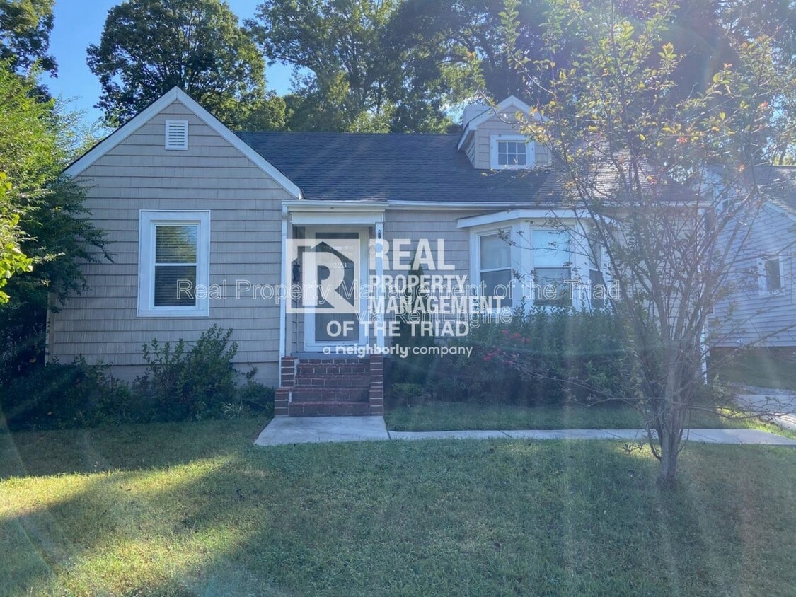 Foto principal - 1223 Ebert St