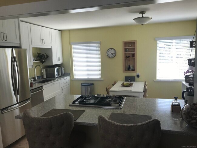 Building Photo - 4620 Mataro Dr