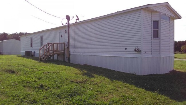 Building Photo - 23 Cumbie Road