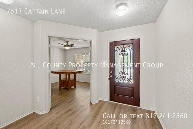 Building Photo - 7613 Captain Ln