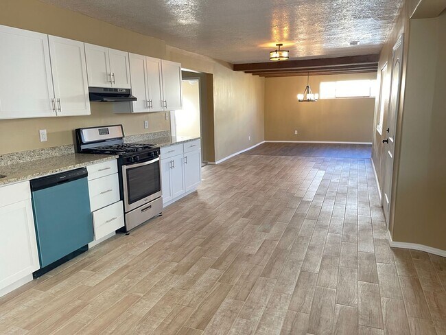 Building Photo - Home For Rent | NE Heights Remodeled Beaut...