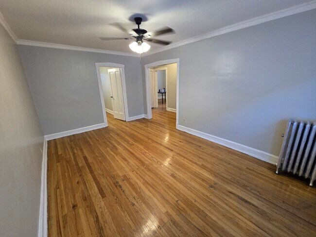 Foto del edificio - 4826 N Avers Ave