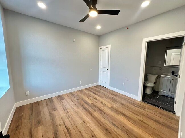 Foto del edificio - 1407-11 Point Breeze Ave
