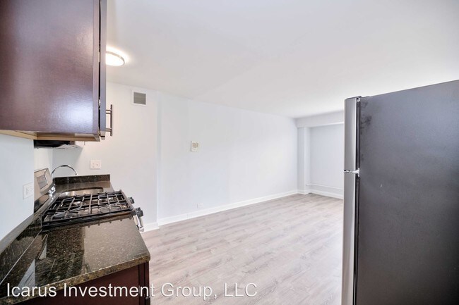 Foto del edificio - 7200 S Coles Ave