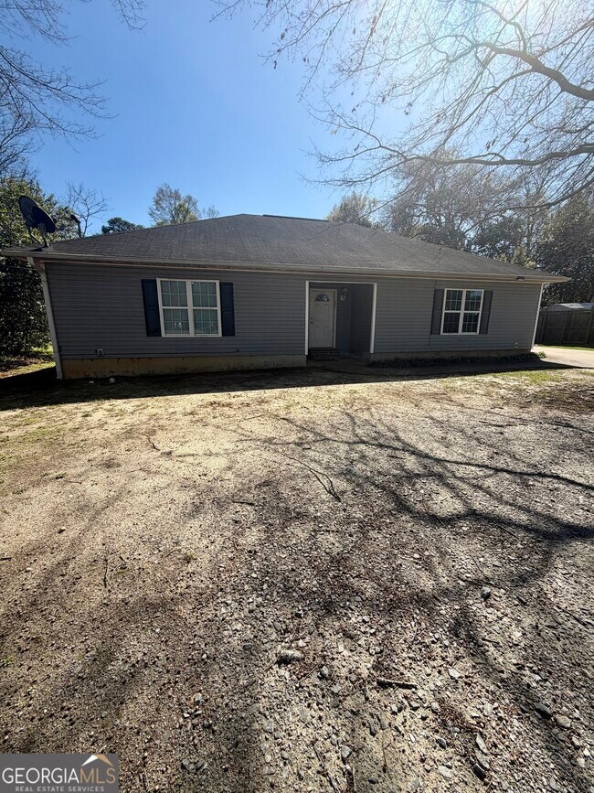 Foto del edificio - 806 E Church St