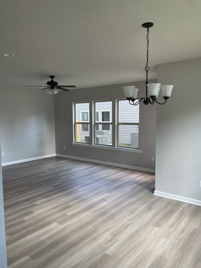 Living Room - 5919 Creek Centre Dr