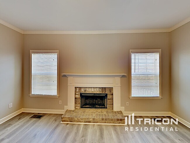 Building Photo - 3039 Romain Trail