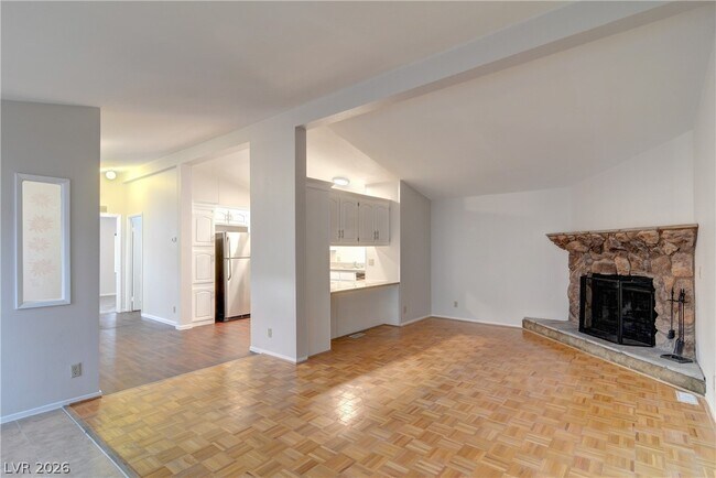 Foto del edificio - 5620 Hobble Creek Dr