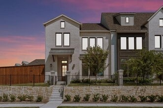Building Photo - 12106 Dahlia Bay Dr