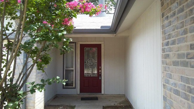 Building Photo - 3505 Willow Ridge Dr