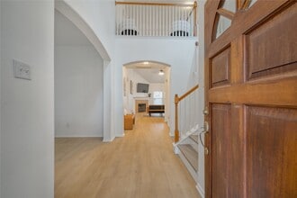 Building Photo - 9610 Beckwood Post Dr