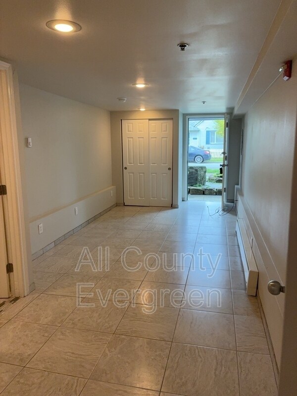 Foto del edificio - 1015 9th St