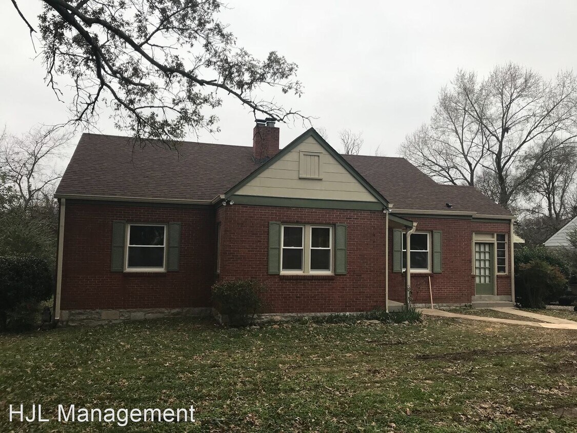 3 br, 1.5 bath House 100 Fairway Drive House Rental in Nashville