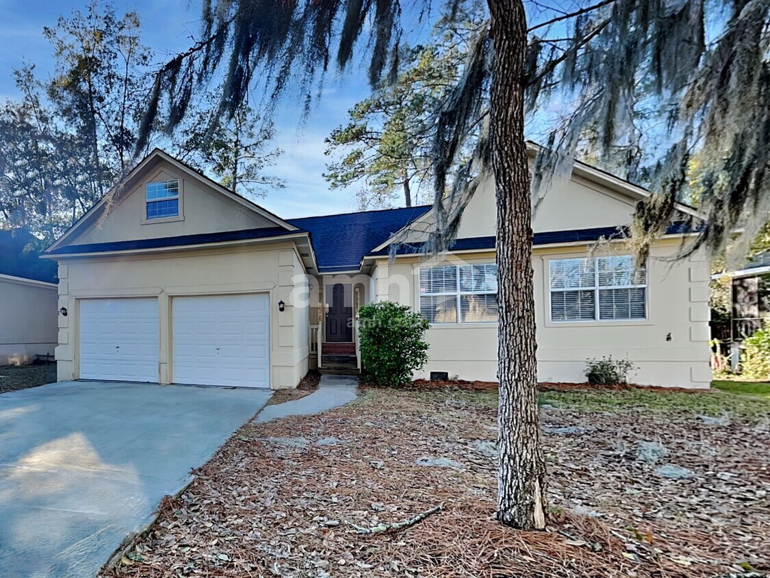 Primary Photo - 209 Mariners Way