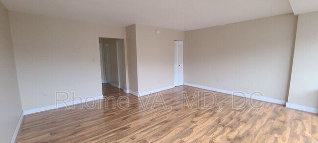 Foto del edificio - 922 24th St NW