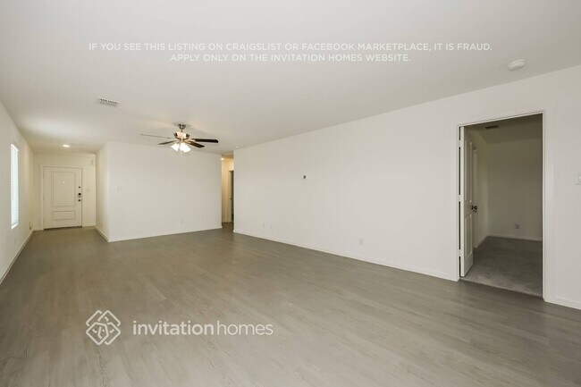 Building Photo - 1202 Canyon Wren Dr