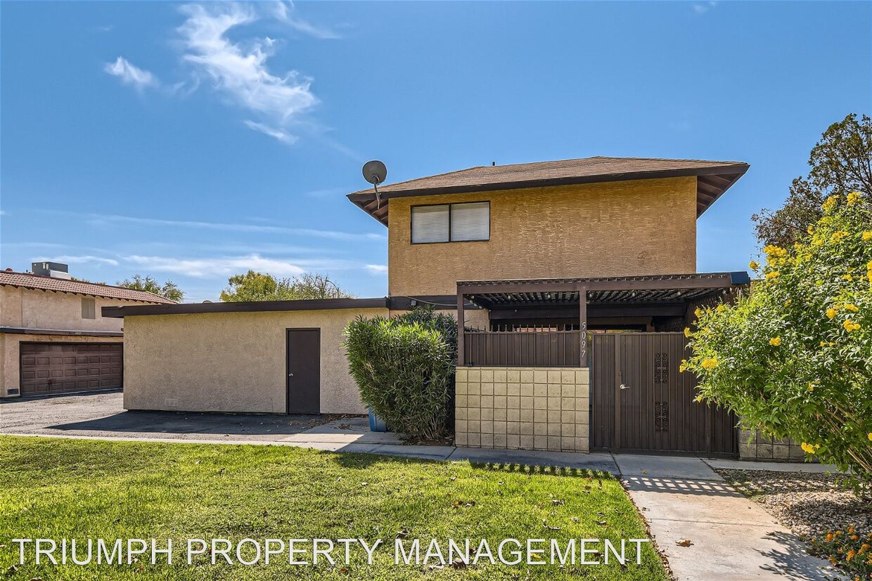 Primary Photo - 3 br, 1.5 bath House - 5097 Village Dr