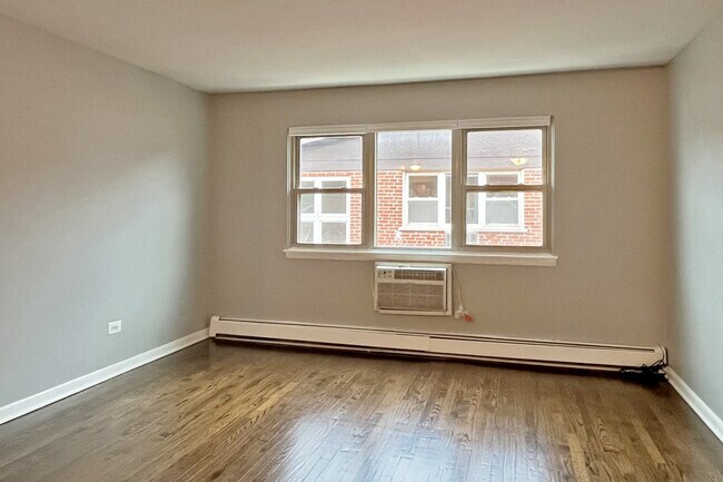 Foto del edificio - 633 S. Maple Ave.