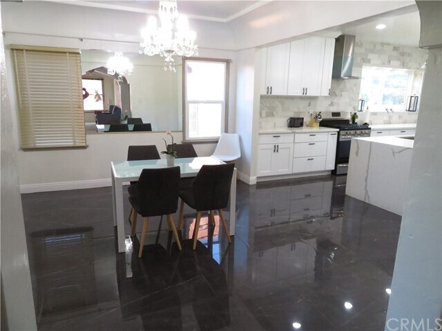 Foto del edificio - 4227 McClung Dr