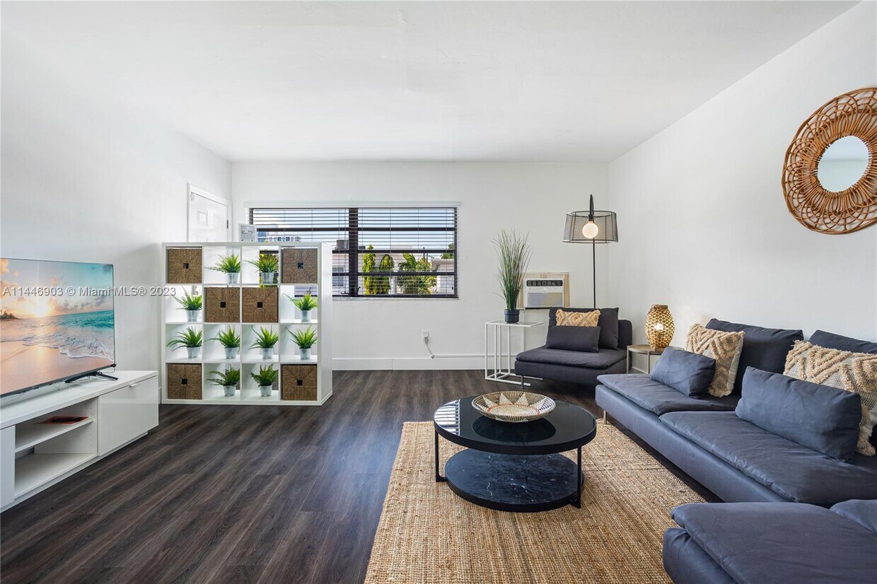 Foto principal - 1150 8th St
