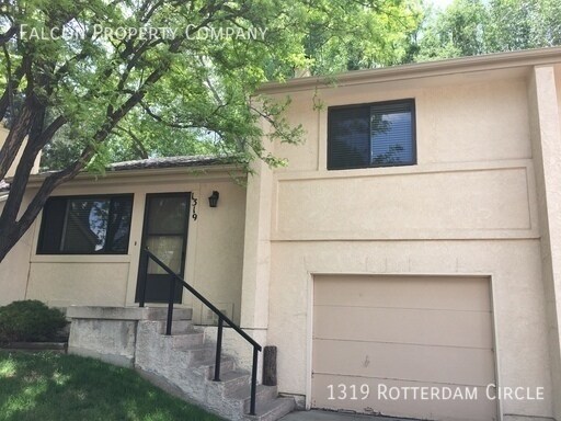 Foto del edificio - Beautiful Townhome Located on the West Sid...