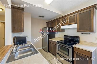 Building Photo - 9140 Timber Path