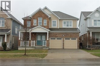 Building Photo - 40 Compass Trail