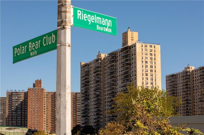 Foto del edificio - 2944 W 5th St