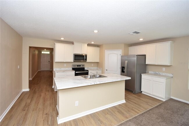 Foto del edificio - 14 Pine Cottage Ln