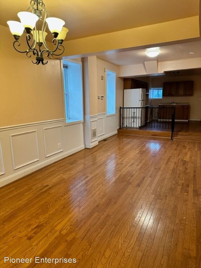 Building Photo - 3 br, 1 bath House - 1618 N Pulaski St