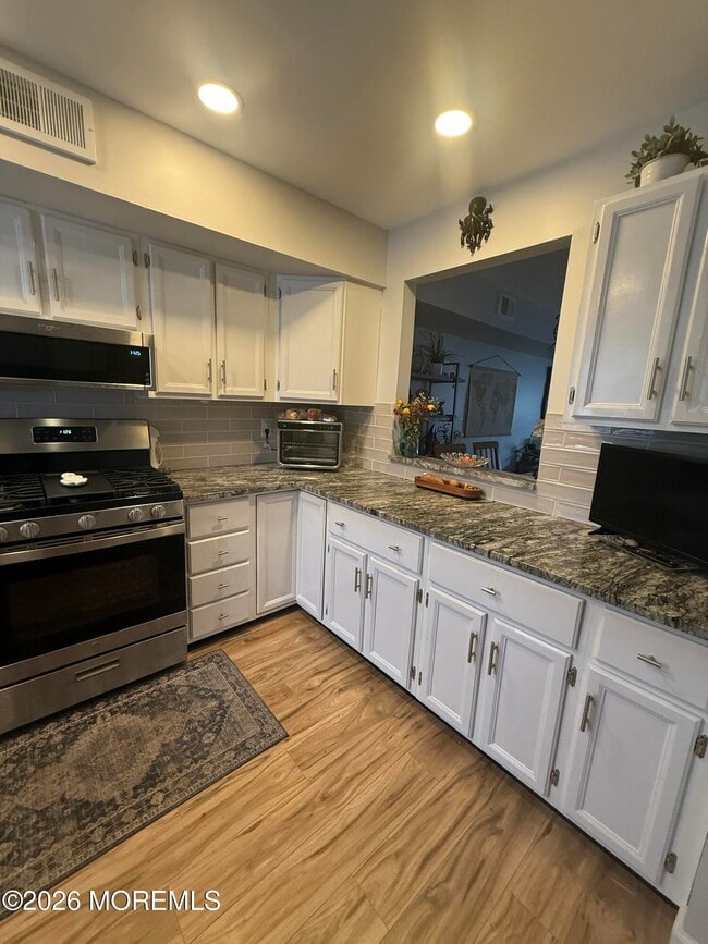 Foto del edificio - 51 Queens Way