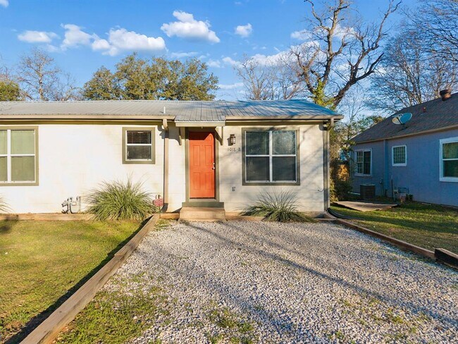 Foto del edificio - 1018 Mead St