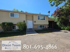 Building Photo - 2868 S 625 W