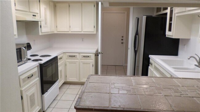 Building Photo - 277 Mooring Cir
