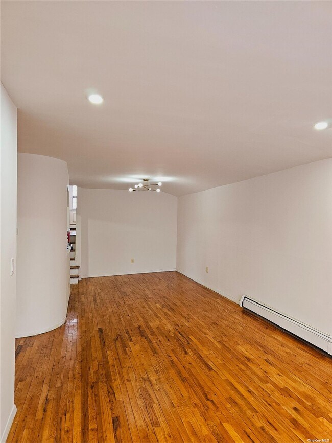 Building Photo - 1201 E 68 St